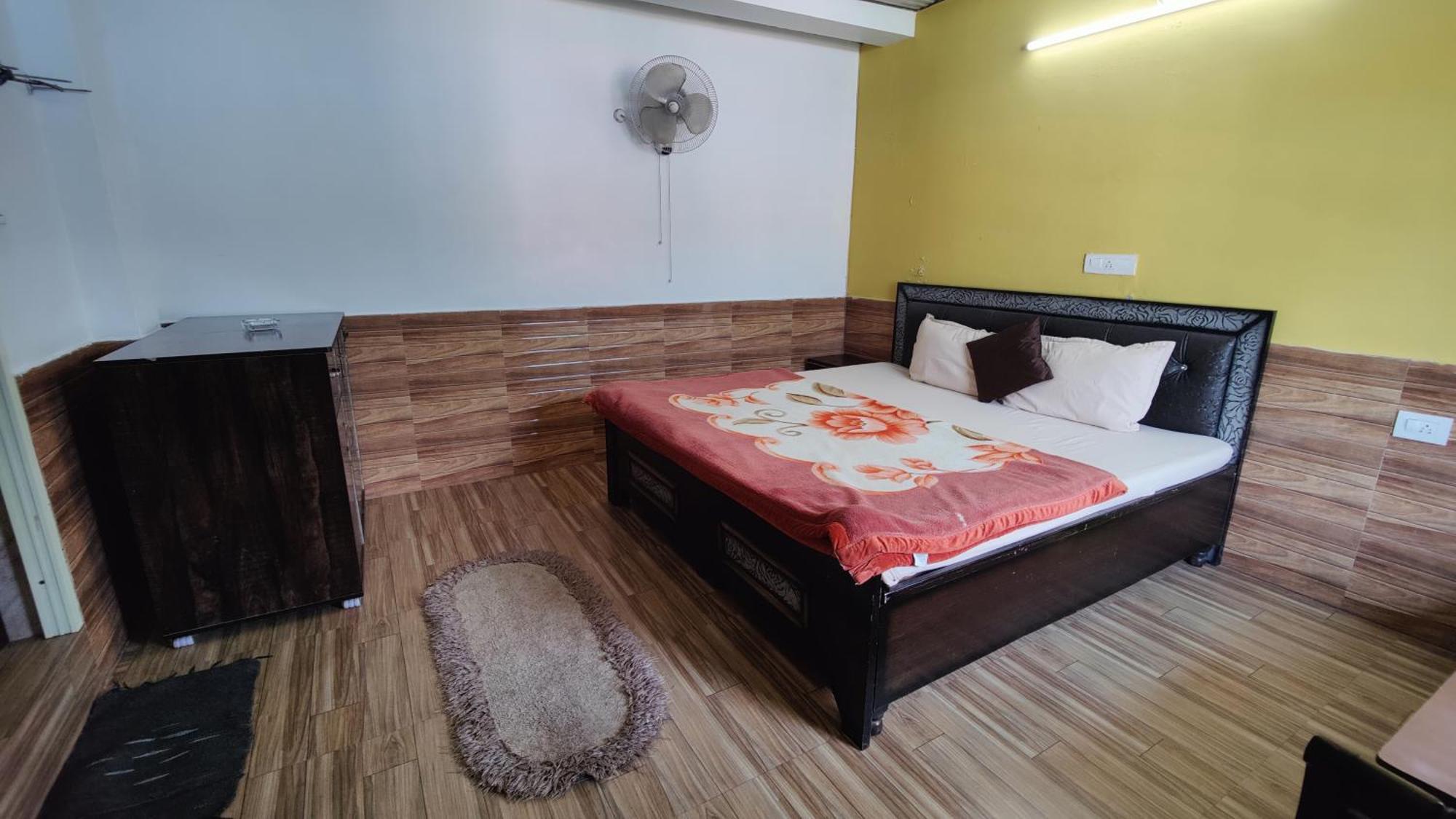 Sahaj Homestay Naddi Dharamshala Eksteriør billede